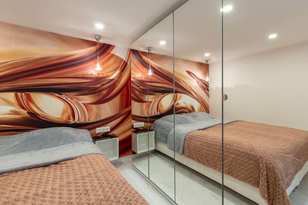 Premium Apartment By Hi5-King Street'S Luxury Budapesta Exterior foto