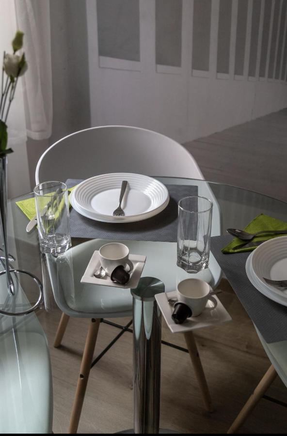 Premium Apartment By Hi5-King Street'S Luxury Budapesta Exterior foto
