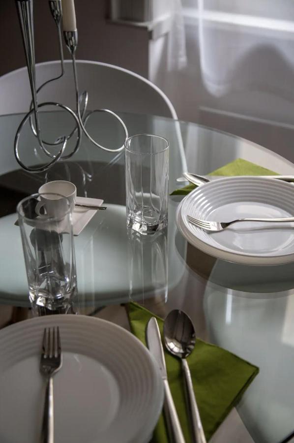 Premium Apartment By Hi5-King Street'S Luxury Budapesta Exterior foto