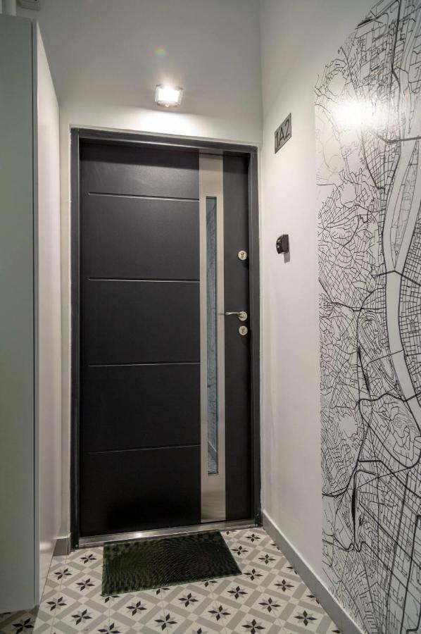 Premium Apartment By Hi5-King Street'S Luxury Budapesta Exterior foto