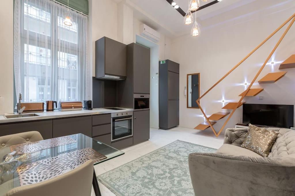 Premium Apartment By Hi5-King Street'S Luxury Budapesta Exterior foto