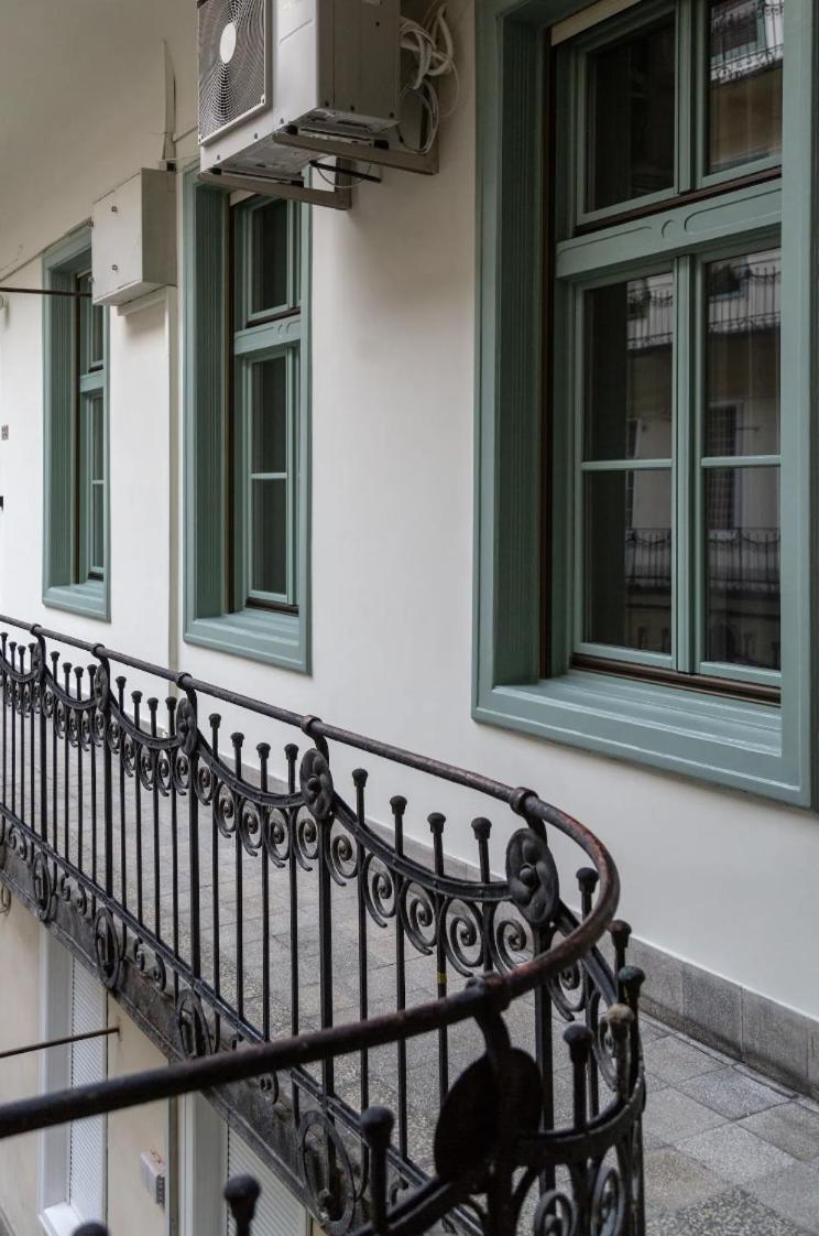Premium Apartment By Hi5-King Street'S Luxury Budapesta Exterior foto